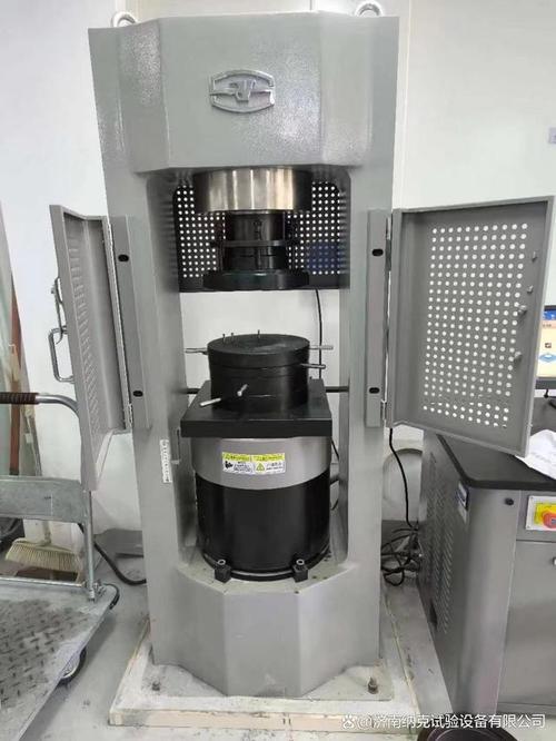 它通过模拟复杂工况下的压力环境,为材料性能评估,产品质量控制提供